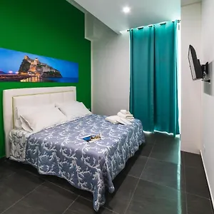 Bed & Breakfast Onda, Naples